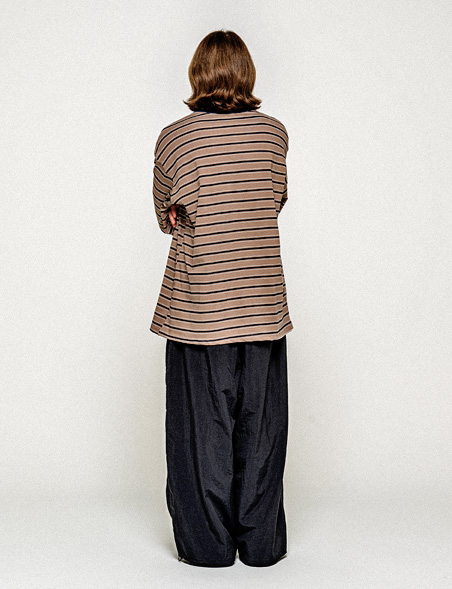 CITY OVER STRIPE T-SHIRT BROWN