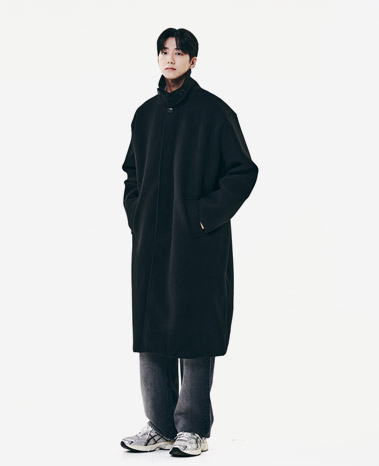 PM Balmacan Coat Black