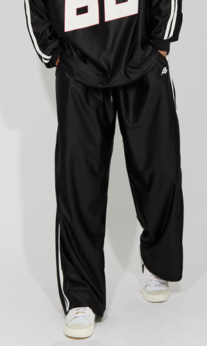 트랙 라인 심볼 로고 럭비 팬츠