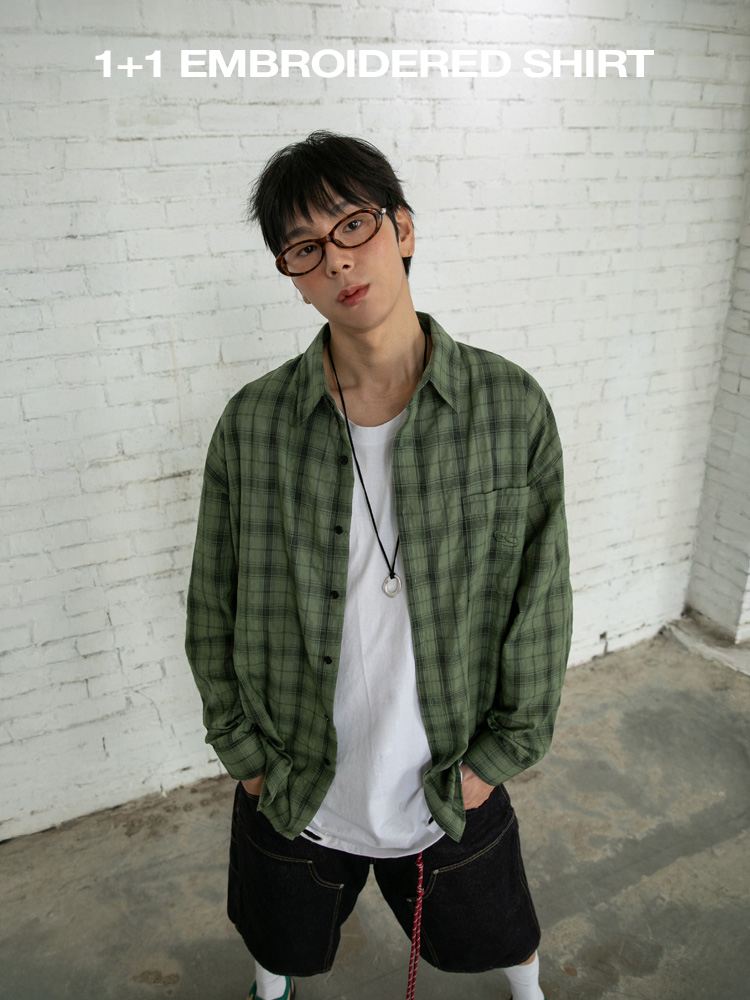 [1+1] BC 포켓 로고자수 체크 셔츠 카키