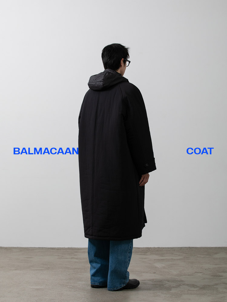 발마칸 패디드 코트 블랙